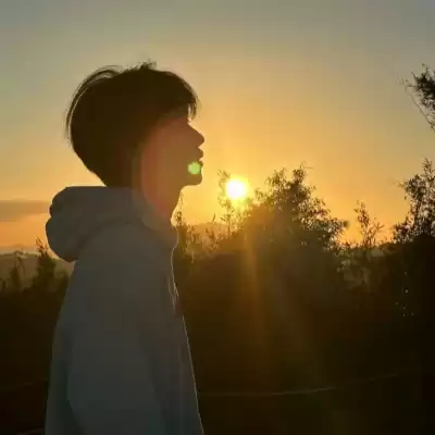 申午瑶